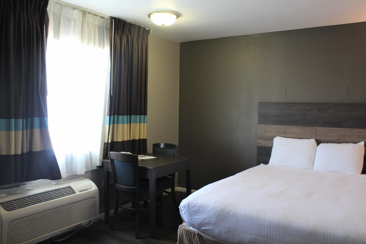 Cozy Inn Κόστα Μέσα Εξωτερικό φωτογραφία