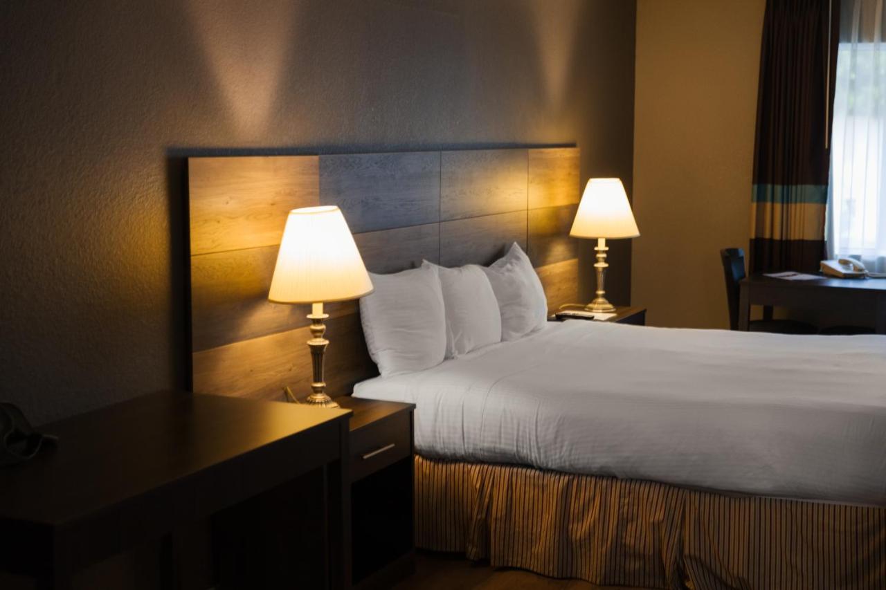 Cozy Inn Κόστα Μέσα Εξωτερικό φωτογραφία