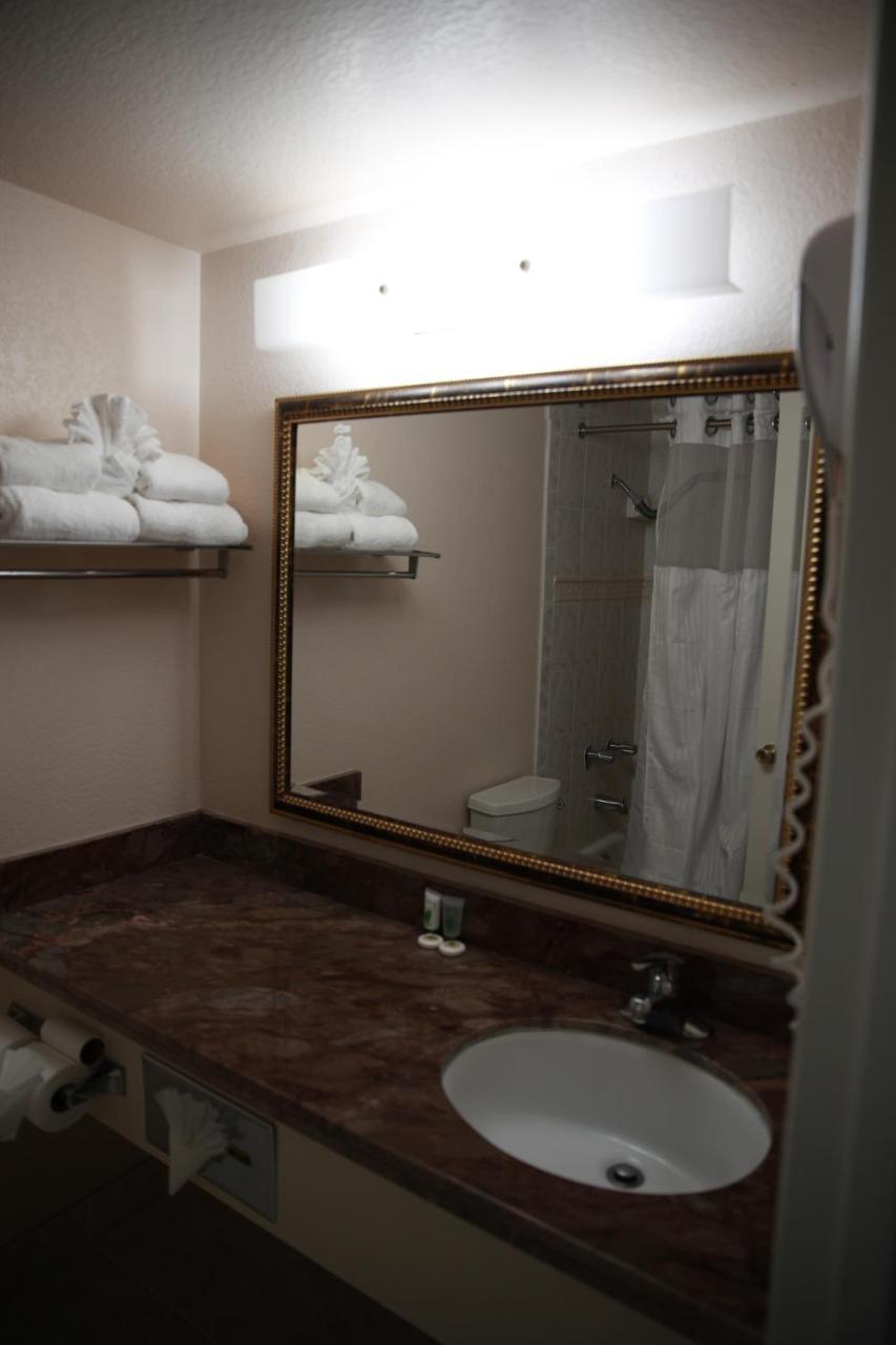 Cozy Inn Κόστα Μέσα Εξωτερικό φωτογραφία
